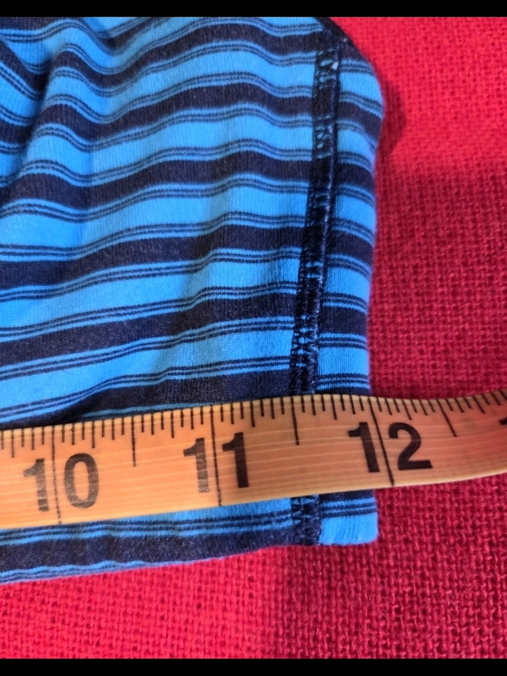 Victoria's Secret Sport (VSX) blue and black striped sports bra. 34C underwire - Picture 9 of 9